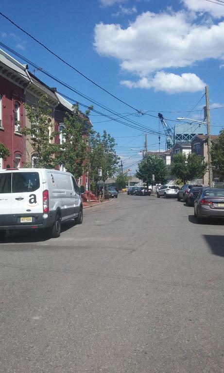 New York Homestay Newark Bagian luar foto